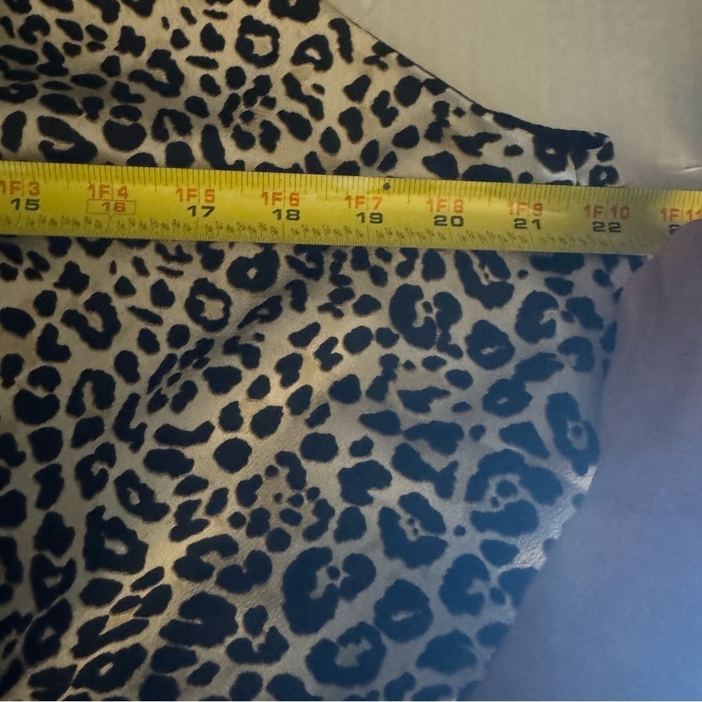 Plus size boutique halter tie waist blouse . NWOT size 1x - Picture 6 of 6